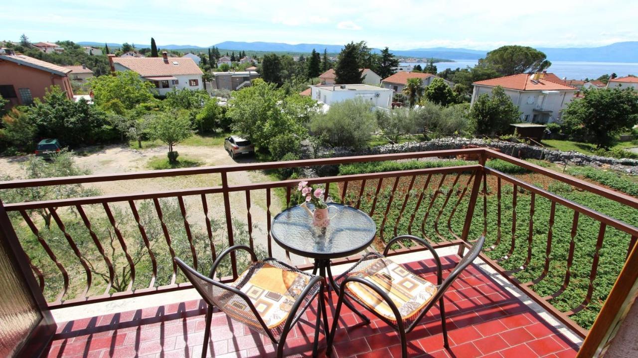 Apartments And Rooms Jelka Malinska Dış mekan fotoğraf