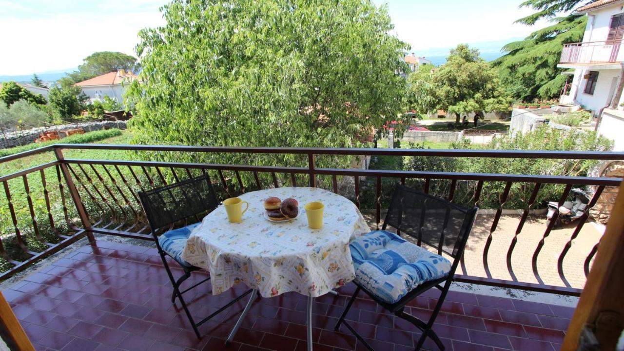 Apartments And Rooms Jelka Malinska Dış mekan fotoğraf